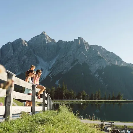 Almhof Hotel Neustift im Stubaital