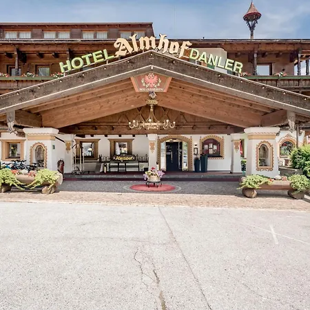 Hotell Almhof Neustift im Stubaital