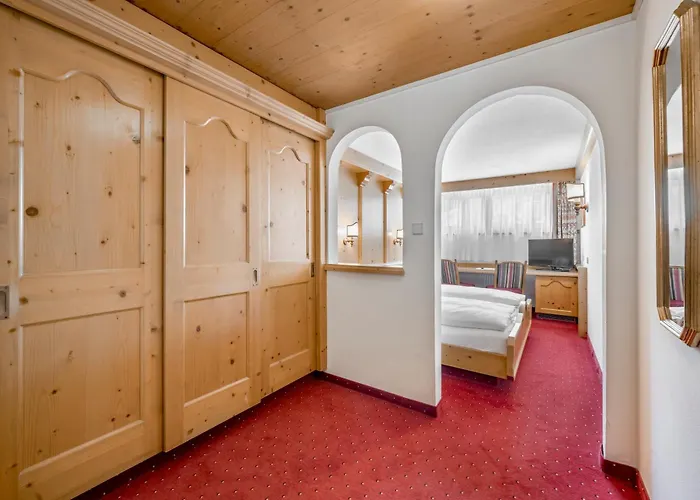 Hotel Almhof Neustift im Stubaital