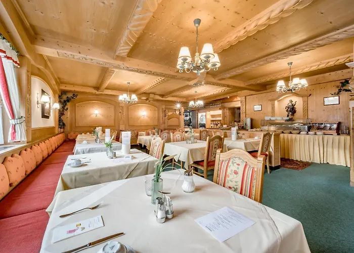 Hotell Almhof Neustift im Stubaital