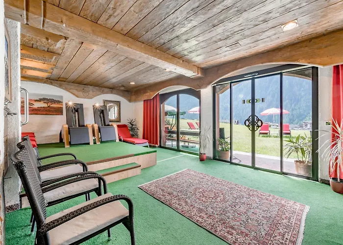 Hotell Almhof Neustift im Stubaital