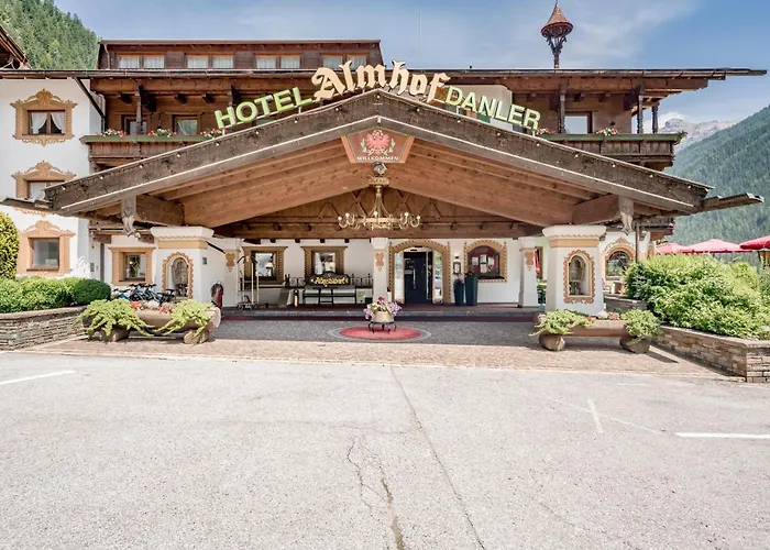 Hotell Almhof Neustift im Stubaital