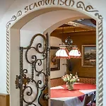 Almhof Hotell 4*
