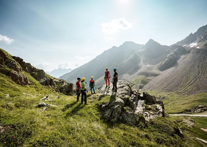 Almhof 4* Нойштифт-им-Штубайталь